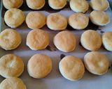 Foto langkah ke 5 dari resep Donat maizena.