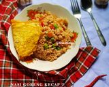 Foto langkah ke 8 dari resep Nasi Goreng Kecap Sayur 🥕🫛.