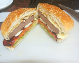 Foto del paso 12 de la receta: Hamburguesa de ternera completa