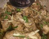 A picture of step 9 of Haryali chicken khrdai.