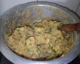 A picture of step 2 of Mashed Potatoes Patties.