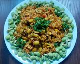 A picture of step 3 of Broad bean seeds rice.