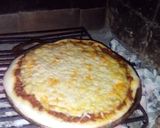 Foto del paso 3 de la receta: Pizza cuatro quesos y salsa boloñesa al carbón