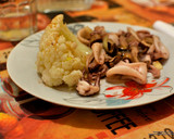 Foto del paso 5 de la receta: Coliflor salteada con calamares