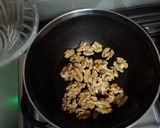 વોલનટ બરફી (Walnut Barfi Recipe In Gujarati) રેસીપી સ્ટેપ1ફોટો