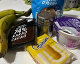 Foto del passaggio 1 della ricetta Porridge al cacao con banana, yogurt e cioccolato