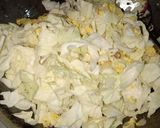 Foto langkah ke 3 dari resep Tumis Kotel (Kol dan Telur).