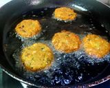 A picture of step 3 of Masala Vada.