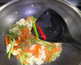 Gambar langkah 1 resipi Tumis Sayur Campur Kailan Sos Tiram.