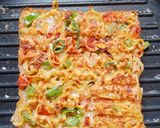 A picture of step 5 of Grilled Maggi Egg Toast.