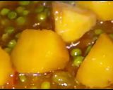 A picture of step 7 of Aloo mattar ka salan.