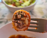 Foto del paso 4 de la receta: Chipirones rellenos con salsa picantita de tomate