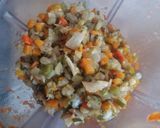 Foto del paso 3 de la receta: Salsa de tomate natural con verduras