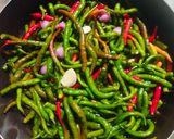 Foto langkah ke 1 dari resep Tumis Tongkol Asap #Dapur Fitri.