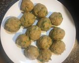 Foto del paso 2 de la receta: Albóndigas de pollo en salsa poblana