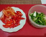 Foto langkah ke 2 dari resep Gulai Telur Puyuh Bumbu Kuning.