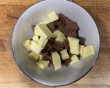 Foto del paso 1 de la receta: Brownie con chocolate blanco