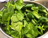 Lasooni Palak recipe step 1 photo