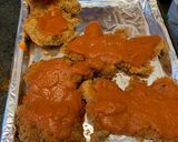 Hình bước làm 3 của món Gà Phủ Sốt Cà Chua Phô Mai Bỏ Lò  - Chicken Parmigiana