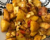 A picture of step 7 of Stir fry potatoes.