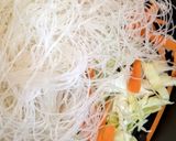 Foto del paso 2 de la receta: Noodles de cristal con langostinos