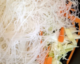 Foto del paso 2 de la receta: Noodles de cristal con langostinos