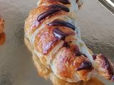 Croissants de chocolate y croissants de fresa