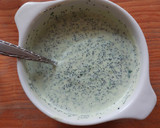 Foto del paso 3 de la receta: Aderezo de yogurt, albahaca y poppy seeds