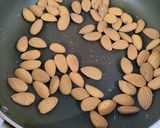 A picture of step 1 of Sunflower Seeds Healthy BITES.