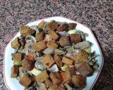 Foto del paso 5 de la receta: Ensalada de Croutons y Champiñones