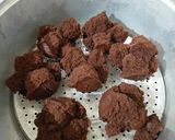 Foto langkah ke 3 dari resep Brownies Mekar Tepung Beras (no telur, no mixer).