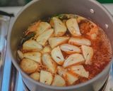 A picture of step 12 of Tom Yum Kung Creamy River Prawn Spicy Soup Recipe - Delicious and Zesty 😊.