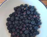 Une image de l'étape 3 de Confiture de vacances aux mûres.