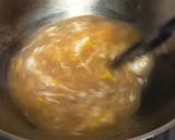 Foto langkah ke 5 dari resep Bihun Siram Saus Paprika.