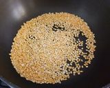 A picture of step 1 of Ven Pongal.