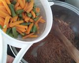 Foto del paso 5 de la receta: Fideuá de carne con verduras