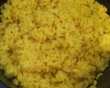 Foto langkah ke 5 dari resep Nasi Kuning Bumbu Racik Ayam Goreng.
