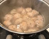 Foto langkah ke 6 dari resep Sup Baso ayam shitake super lembut.