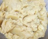 A picture of step 6 of Badam Atta Halwa.