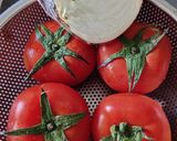 A picture of step 1 of Ground Pork with Tomatoes.