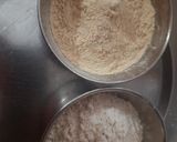 A picture of step 1 of Amaranth water chestnut flour halwa.