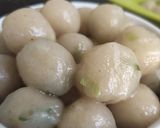 Foto langkah ke 3 dari resep Cilok Bumbu Kacang Yang Empuk dan Enak.