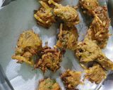 মিক্স ভেজ পকোড়া (mix veg pakoda recipe in bengali) রেসিপির ধাপ 5 ছবি