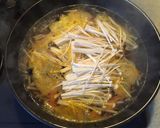 A picture of step 4 of Taiwanese Hot and Sour Soup.