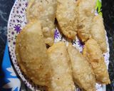 मावा गुझिया (mawa gujiya recipe in Hindi) रेसिपी चरण 5 फोटो