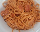 A picture of step 6 of Spaghetti with Chipotle Cream and Sausages.