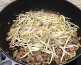 ถั่วงอกผัดเต้าหู้หมูสับ วิธีทำสูตร 4 รูป