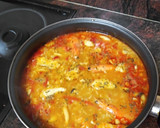 Foto del paso 4 de la receta: Paella de bacalao, calamares, mejillones y langostinos