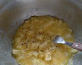 Foto del paso 2 de la receta: Tortilla simple de papas😉