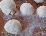 Foto del paso 3 de la receta: Prepizzas 😋